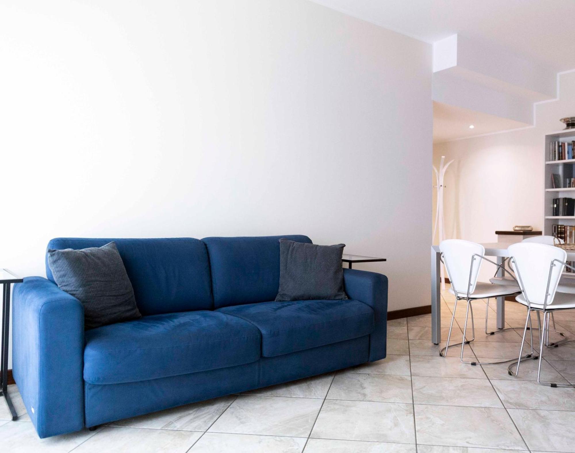 Blue Lake Arona - Cozy Apartment In City Center Dış mekan fotoğraf